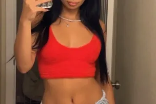 Latina hourglass curves! Outcalls and 100% Independent !!! - Image 5