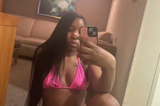 NEW COLLEGE GIRL IN TOWN - 25 - Image 4