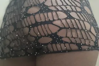 Come Fuck me till i cum daddy ... - Image 1