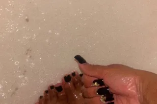 Incall Only! NO BARE!! DNT EVEN ASK!!! - Image 4