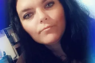 💦 WHOEVER CAN MAKE ME "SQUIRT"... - Image 3