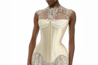 sofia - 26 - Image 1