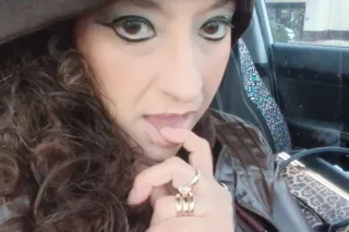 Borrowed My Sisters Car Im On Outcalls 250 in area match - Image 6