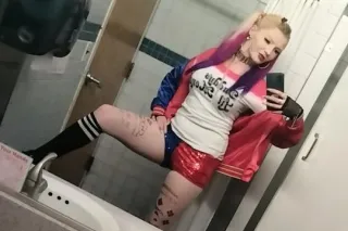 I Wanna Fuck yommYour Chucks Off! - Image 5