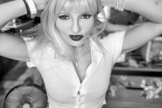 I Wanna Fuck yommYour Chucks Off! - Image 9