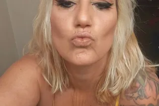 Sexy Gilf ready to please - Image 6