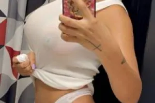 New in Town💕Rica Latina Caliente💦 Wet Pussy💕Sexy Latina Girl - Image 3