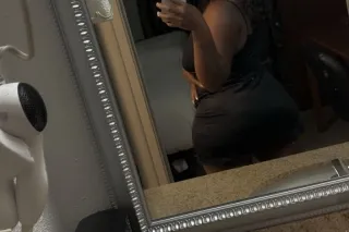 JUICY💦🍫 - Image 6