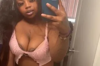 Outcalls Upscale Men Only 🩵 Ta... - Image 4