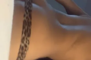 ❤💦36.24.36 tiny thick ass spin... - Image 2