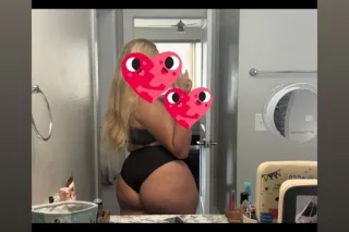 Sexy Busty Mixed Light Skin Stallion THROAT GOAT - Image 2