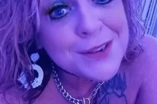 Discreet 36 Step Mom | Facetim... - Image 1