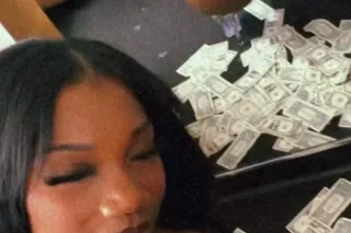 NEW TO TOWN 👅💦Your Favorite Gu... - Image 4