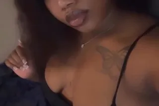 New In Town 🩷 - Image 4