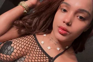 Chica Caliente - 26 - Image 2