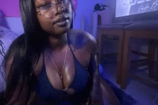 LAST DAY IN TOWN Curvy Dark-sk... - Image 4