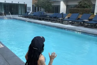 THICK thighs amazing time book... - Image 4