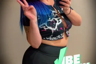 BOSTON's FAVORITE😍THICK A$$ WH... - Image 3