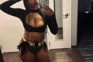 💙🇨🇲 PRETTY WEST AFRICAN BEAUTY... - Image 1