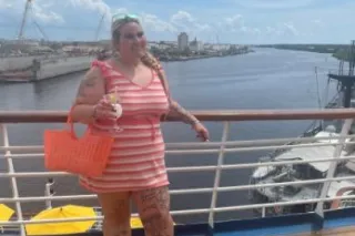 pretty pink phat wet grippy pussy 😜😛😋 - Image 10