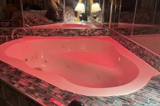 FROM NEW YORK BABY HERE FOR A ... - Image 3