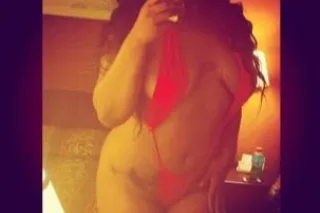 Busty BubbleButt 🍑 Exotic Beau... - Image 4