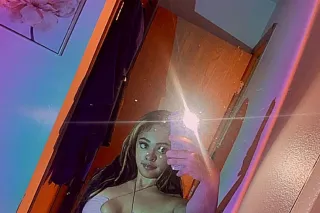 honey here ask about my special 💋 - Image 8