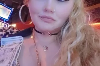 I'm super wet and ready - Image 12