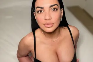 latina bien linda - Image 5