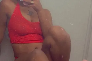 Outcalls 200 hhr 100bj carplay... - Image 4