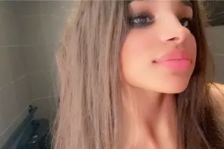 19 year old dream sweetheart🌺 ... - Image 3