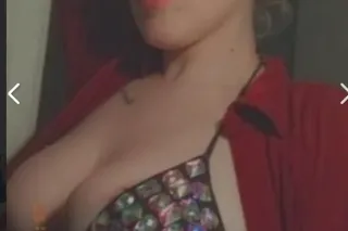 🌬 Prefer NOT to visit hotels I'm hosting at my home in East Memphis. 🩵💋 - Image 6