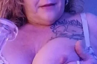 Experienced 36yr Step Mom | In... - Image 3