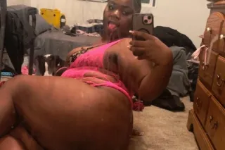 AVAILABLE IN SEATTLE - Image 8