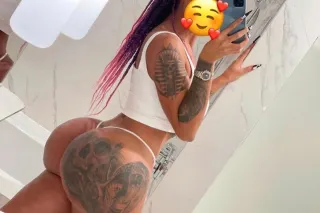 Girl new available latina sexy... - Image 1