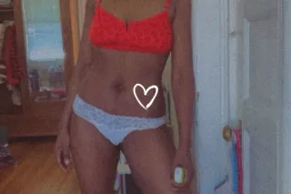 college babe needs funds - Image 11