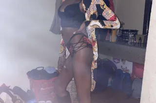 🫶🏾🌹SWEET SLIM WET AND WAITING ... - Image 2