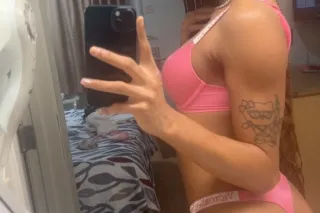 Hey babe i'm doing INCALLS IN ... - Image 1