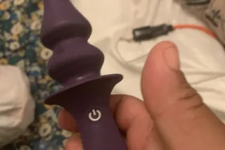 PHAT MILF On Foot In Manteca a... - Image 2