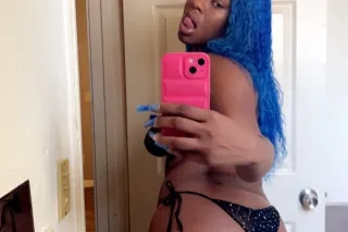 Come Stuff Me Daddyy😩🍆YOUNG WE... - Image 2