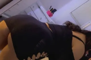 thick curvy latina available 2... - Image 2