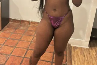 Beautiful Big Booty Ebony very... - Image 2