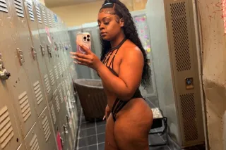 New In Town‼ L👀K No Further👅💦A... - Image 1