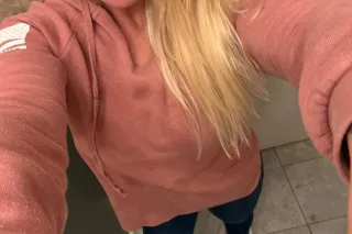 32F Sexy Submissive Blonde Ava... - Image 3