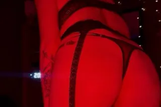 🤭❤ LET ME BE YOUR SEXY LITTLE ... - Image 1