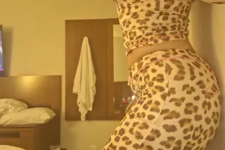 💕Heather Hottie 💕 not just ano... - Image 2