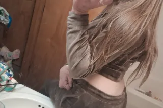 Pics don't do me justice, book your favorite shy slut now to see for yourself - Image 5