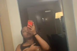 ITS JUICY🍑💦 OUTCALLS ONLY! - 2... - Image 1