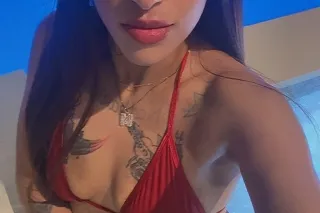 2 Girls Available!! - 33 - Image 1