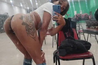 cum play with me - Image 5